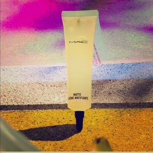 Mac Matte Creme